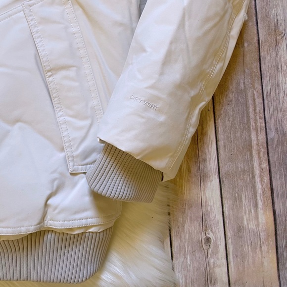 The North Face Men’s Gotham III Waterproof Jacket - Picture 5 of 10